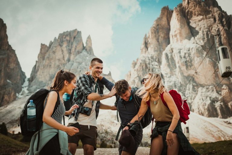 Importanța conectării cu cultura și comunitatea locală în timpul călătoriilor