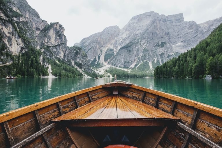 Idei de călătorie pentru a scăpa de stres și a te relaxa complet