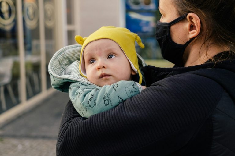 Importanța jocului și a relației părinte-copil în procesul de învățare și dezvoltare a copilului